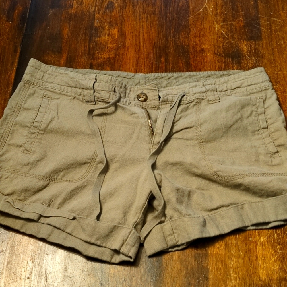 Old Navy Ladies Shorts